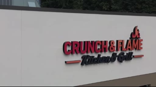 Illuminated Crunch & Flame channel letters by New Era Sign